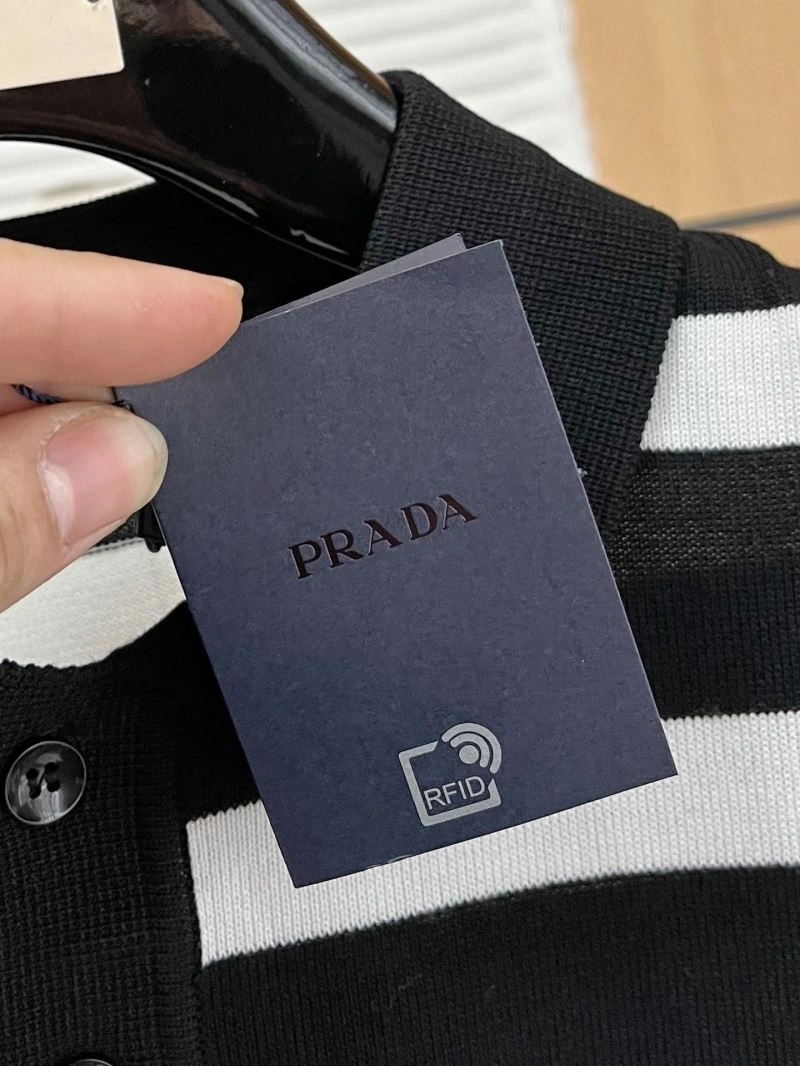 Prada T-Shirts Bold 169800