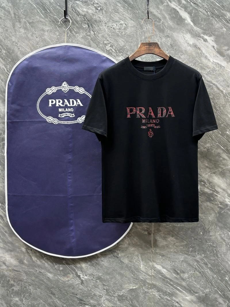 Stretchable Prada T-Shirts 169773