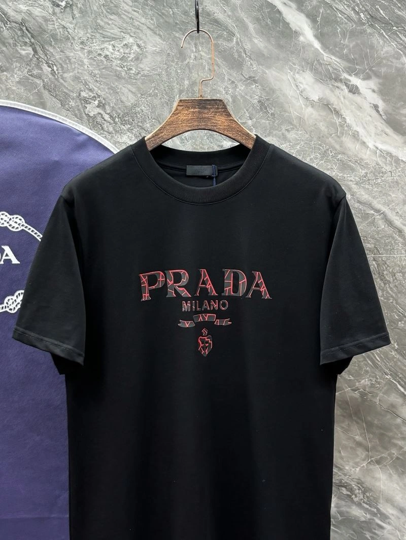 Stretchable Prada T-Shirts 169773