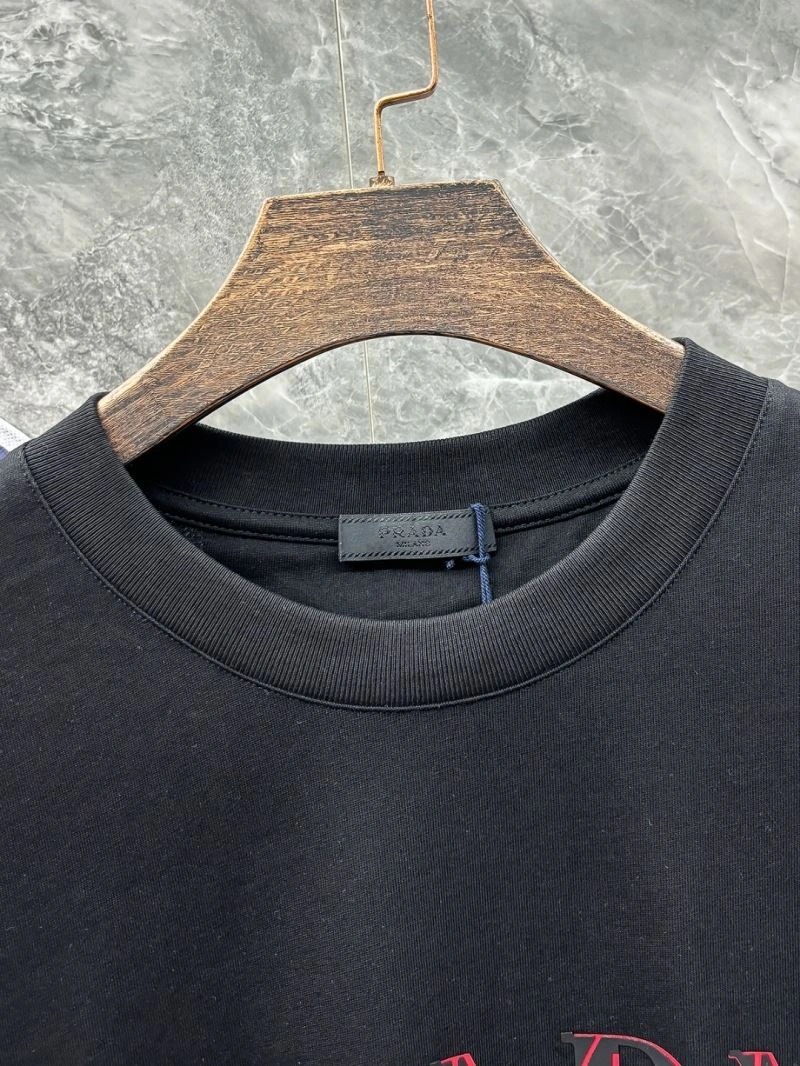 Stretchable Prada T-Shirts 169773