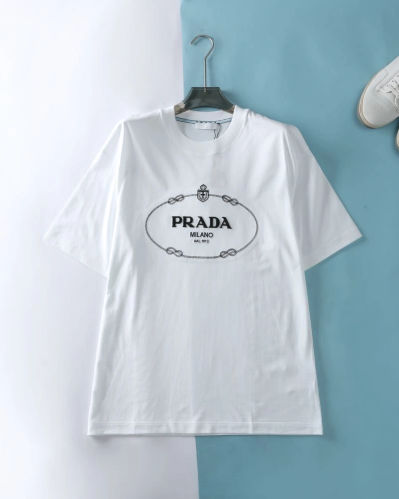 Comfortable Prada T-Shirts 169767