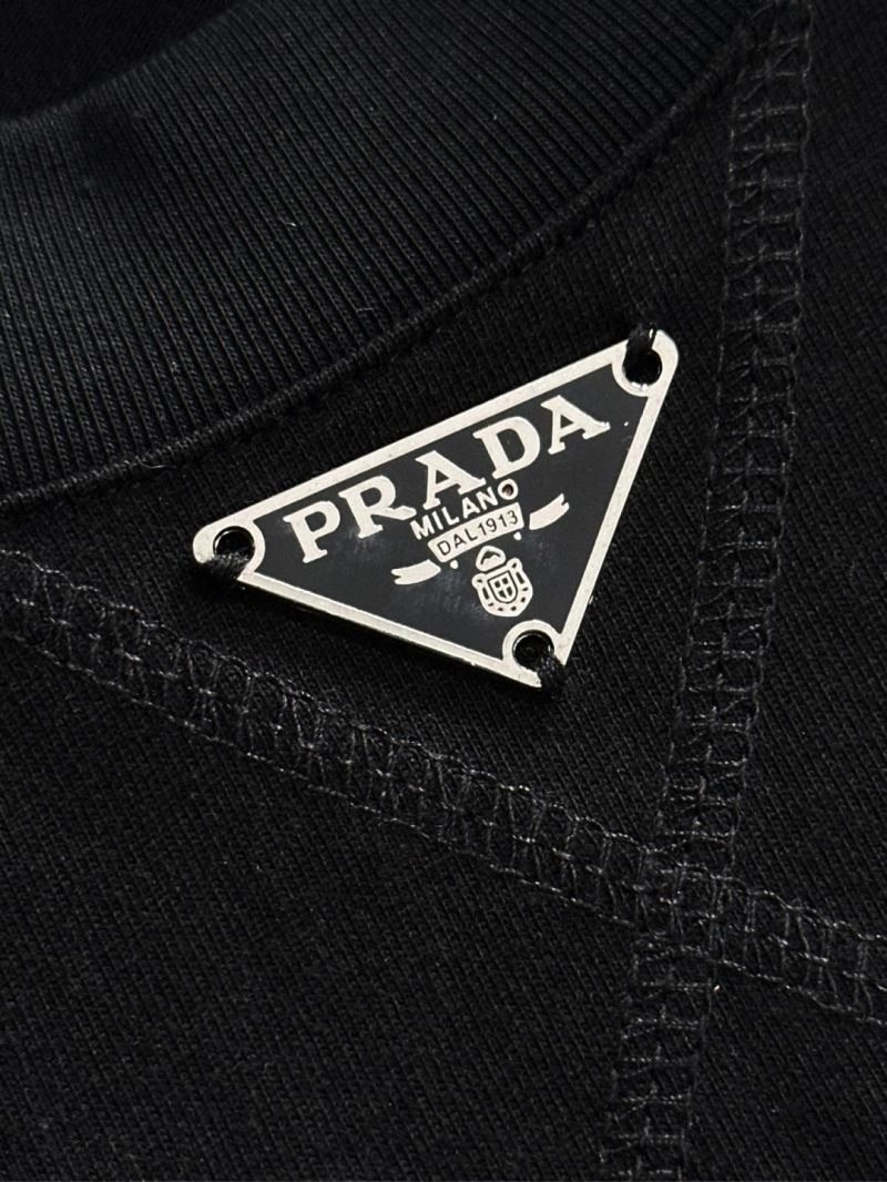 Breathable Prada T-Shirts 169757