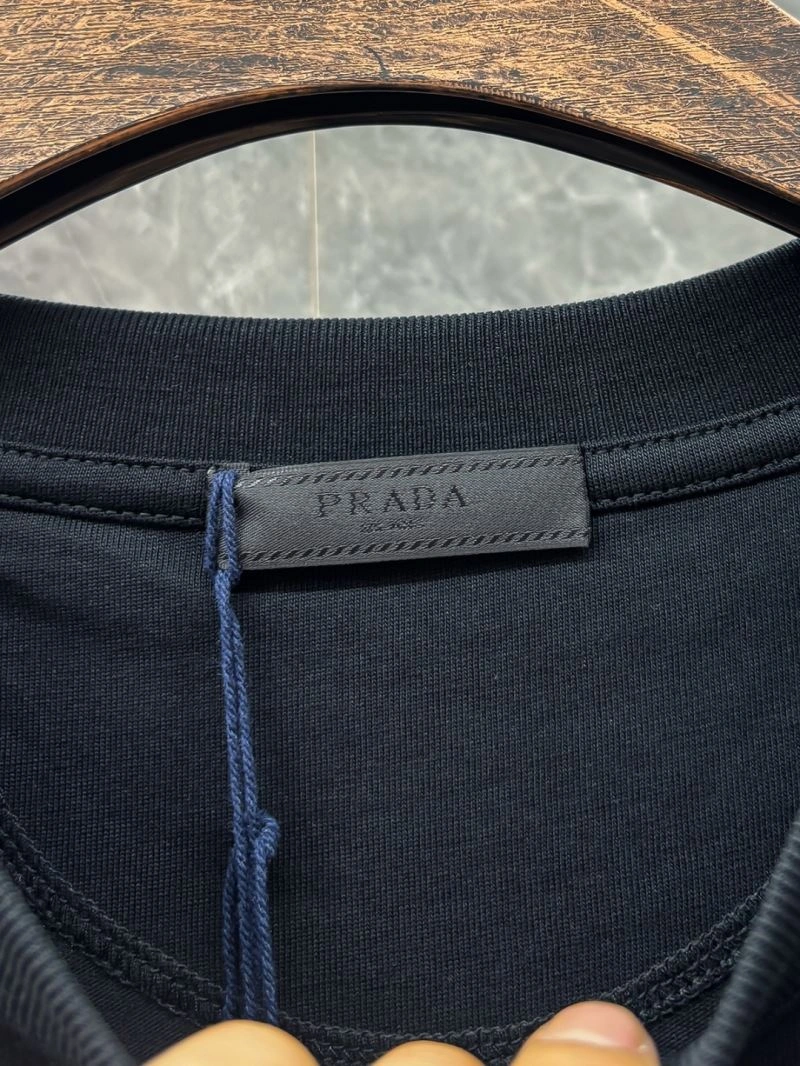 WaterResistant Prada T-Shirts 169762