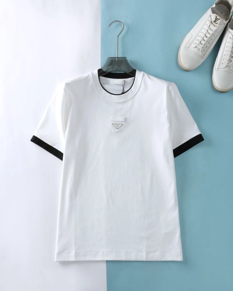 Prada T-Shirts Bold 169744