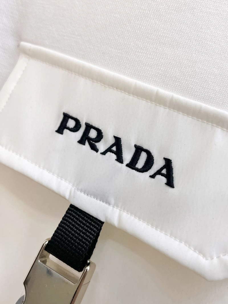 Prada T-Shirts Unique 169737