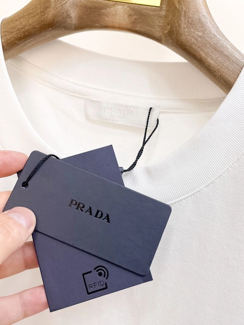 Prada T-Shirts Unique 169737