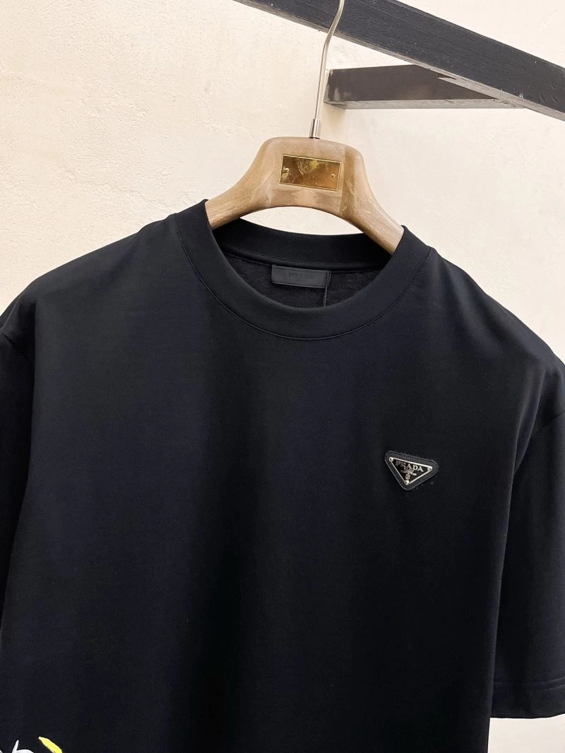 FreshLook Prada T-Shirts 169736