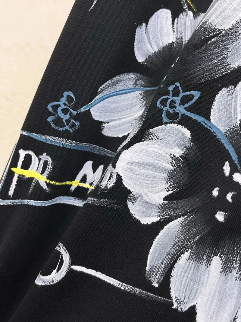 FreshLook Prada T-Shirts 169736
