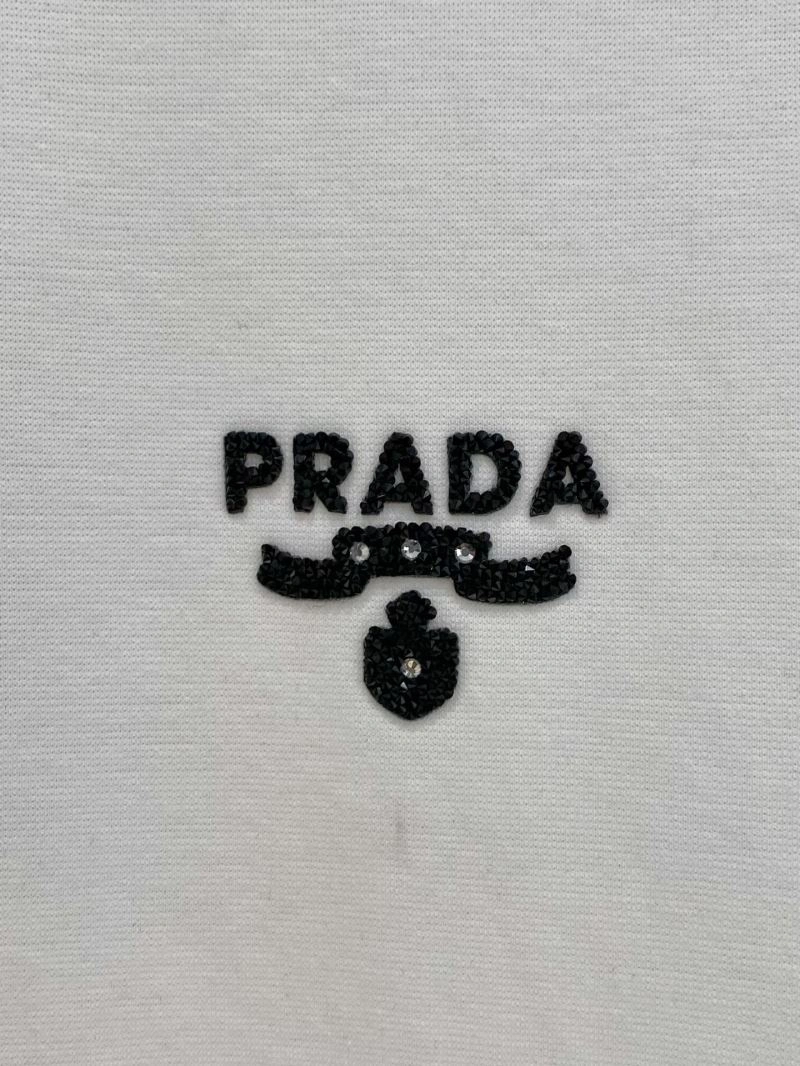 Stylish Prada T-Shirts 169793