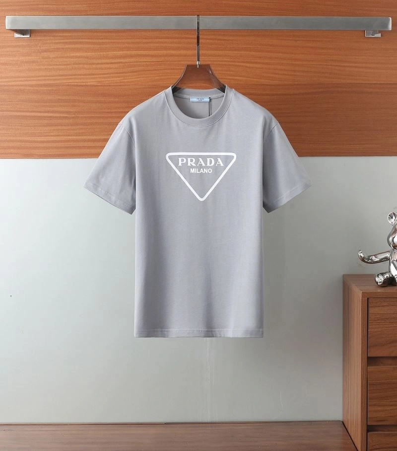 Prada T-Shirts Breathable 169740