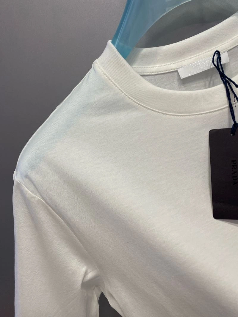 WeatherProof Prada T-Shirts 169742