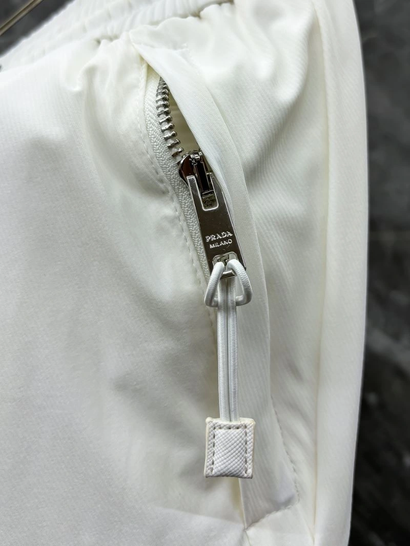 Prada T-Shirts ModernLook 169741