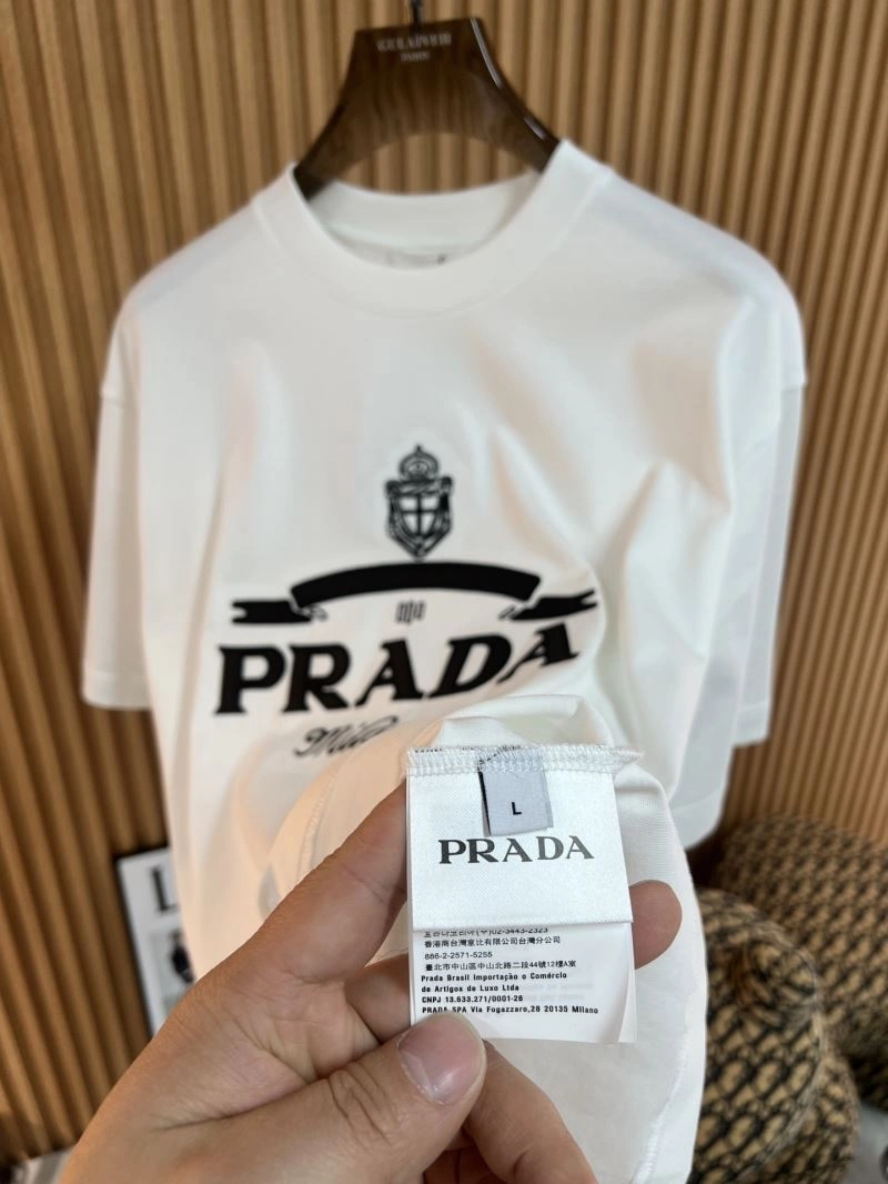 Prada T-Shirts RelaxedFit 169730