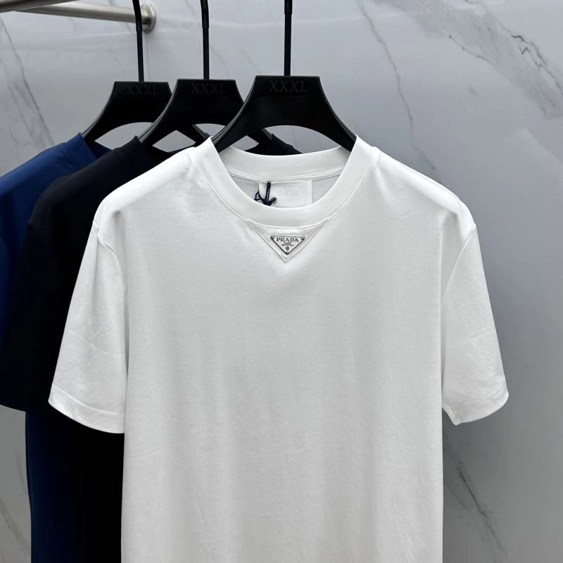 Supportive Prada T-Shirts 169726
