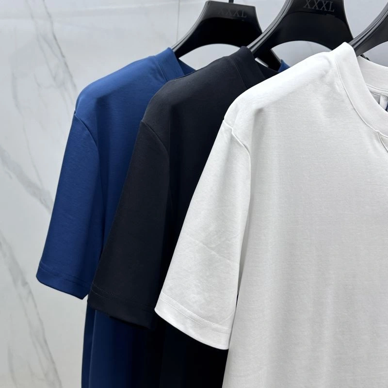 Supportive Prada T-Shirts 169726