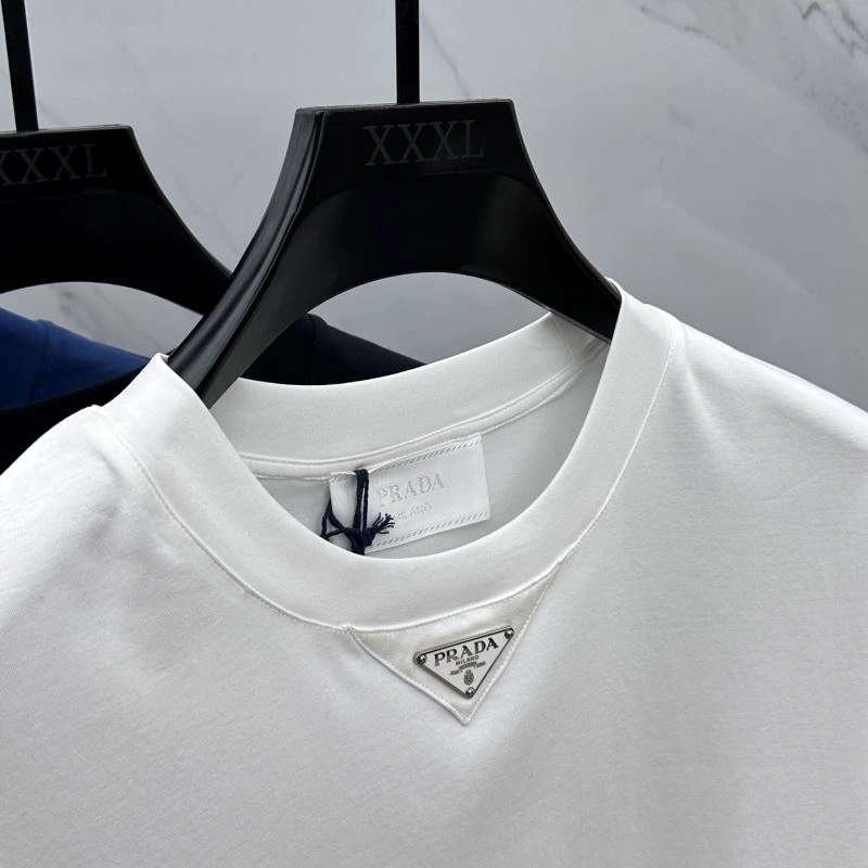 Supportive Prada T-Shirts 169726