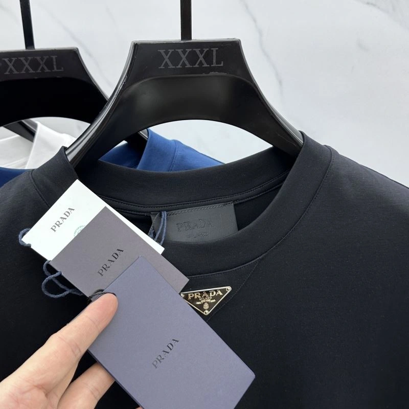 UrbanStyle Prada T-Shirts 169725