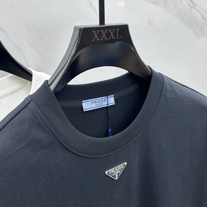 Attractive Prada T-Shirts 169729