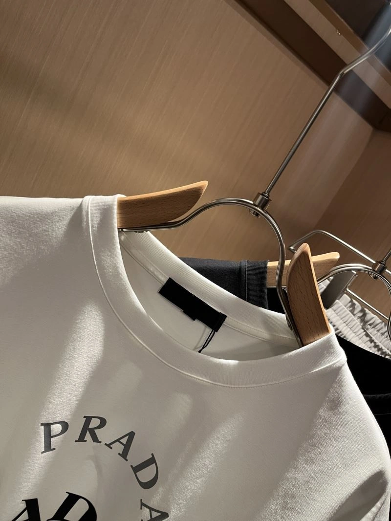 Affordable Prada T-Shirts 169727