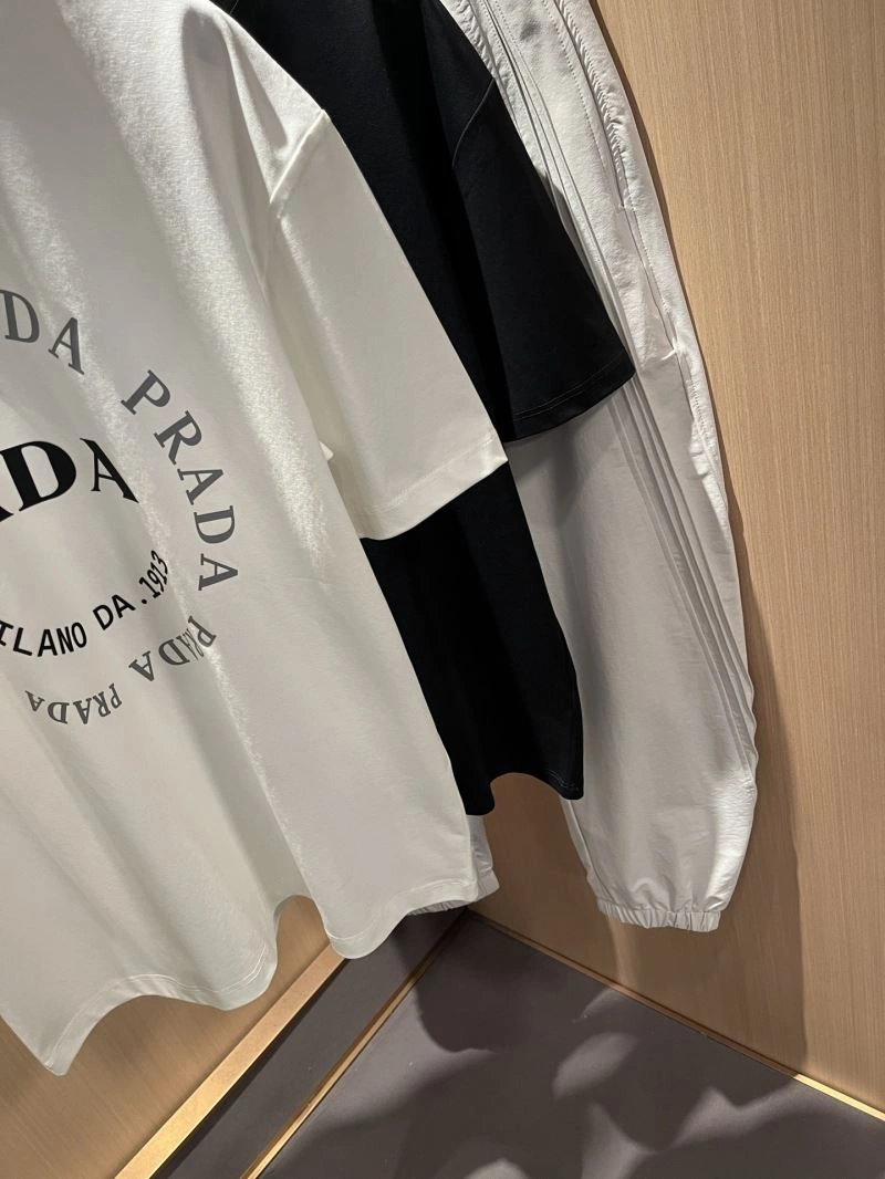 Affordable Prada T-Shirts 169727