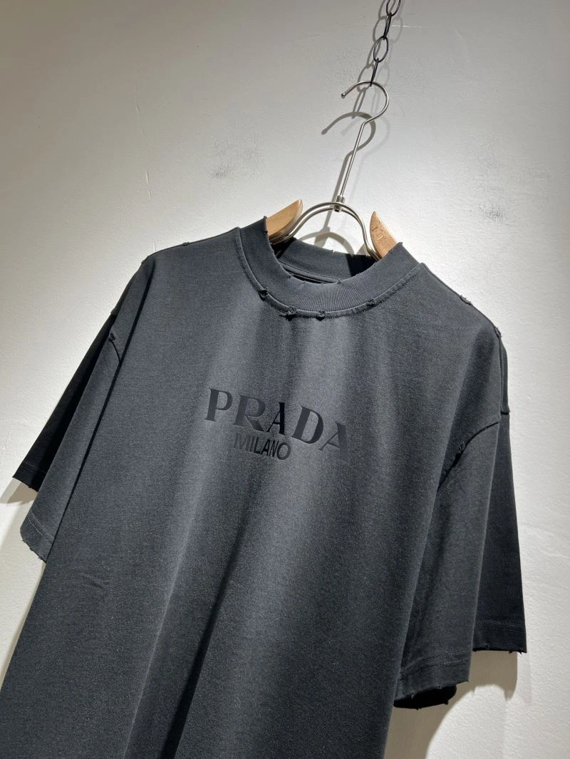 SmoothTexture Prada T-Shirts 169760
