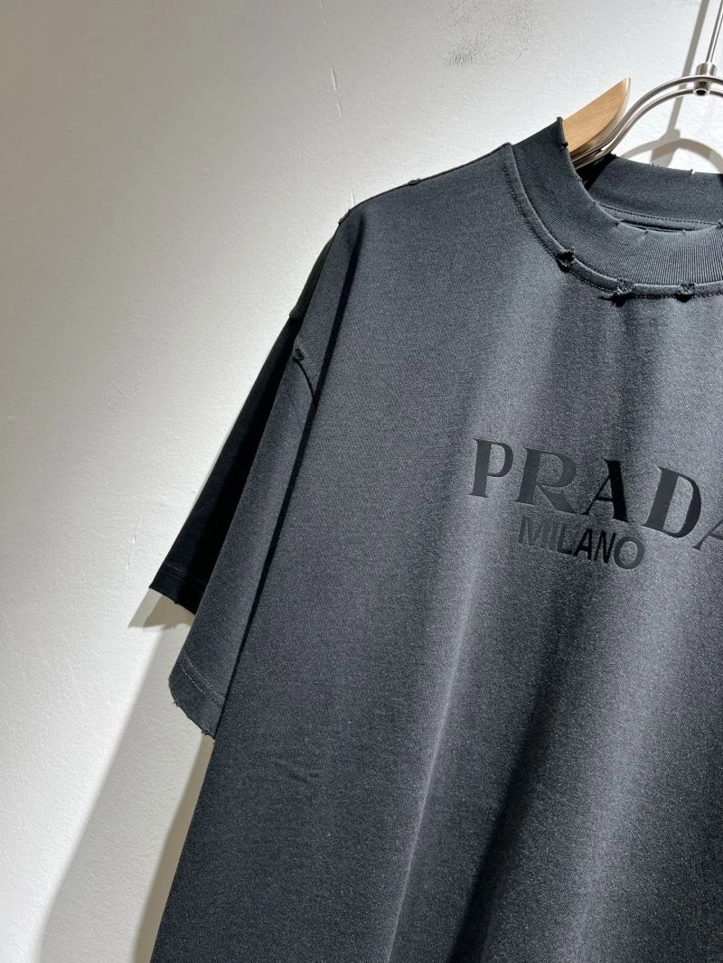 SmoothTexture Prada T-Shirts 169760