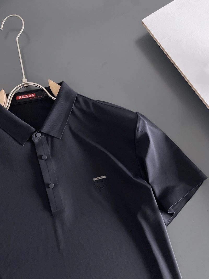 Prada T-Shirts Minimalist 169708