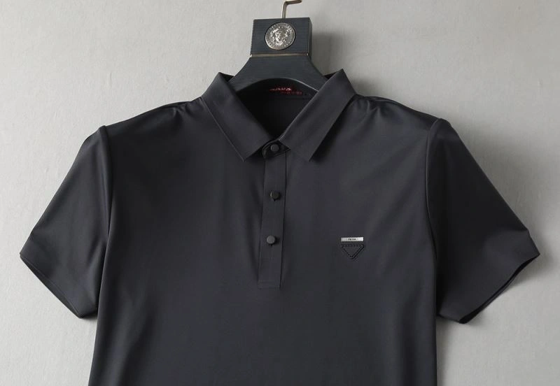 Comfortable Prada T-Shirts 169714