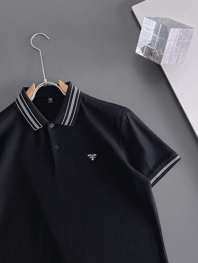 Snug Prada T-Shirts 169699