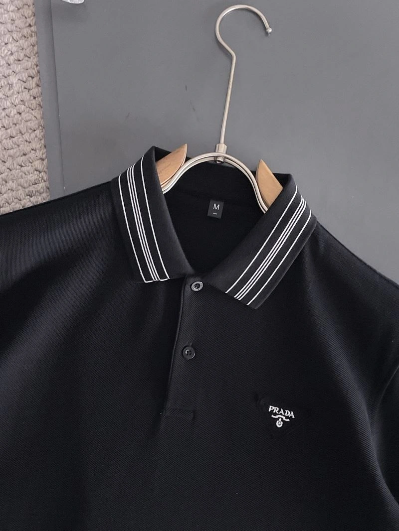 Snug Prada T-Shirts 169699