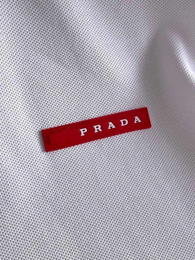 Flexible Prada T-Shirts 169703