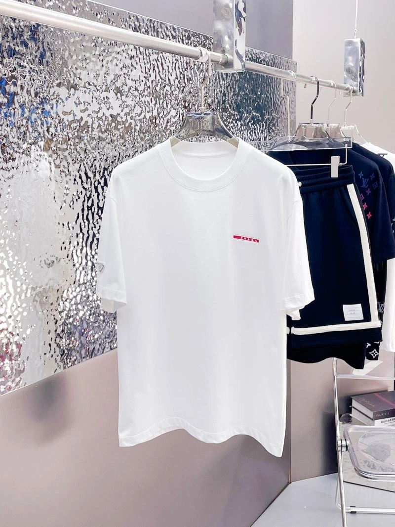Bold Prada T-Shirts 169691