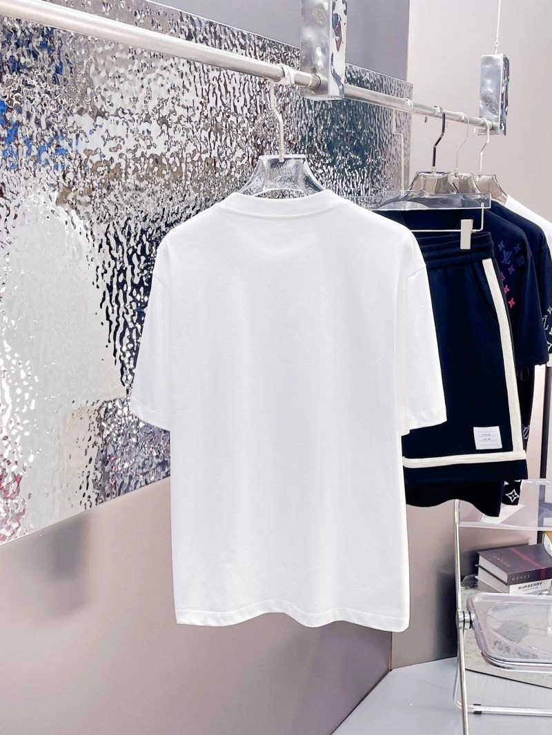 Bold Prada T-Shirts 169691