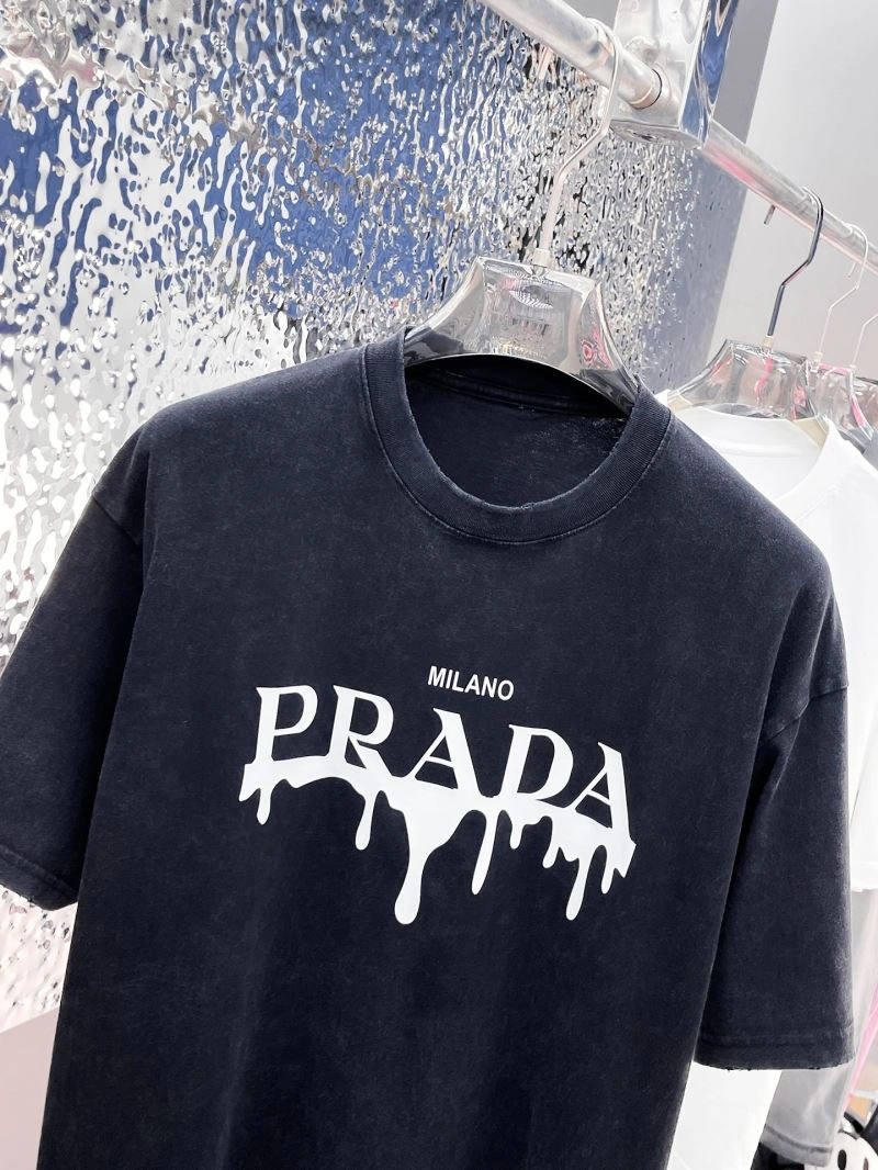Original Prada T-Shirts 169692