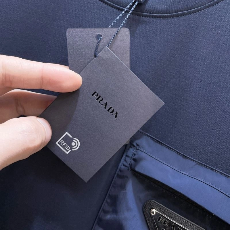 Prada T-Shirts Snug 169673