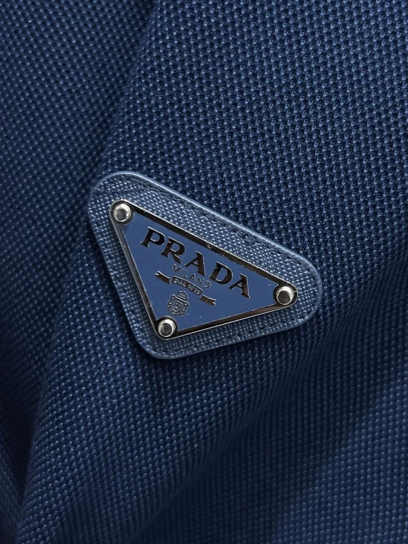 Premium Prada T-Shirts 169668