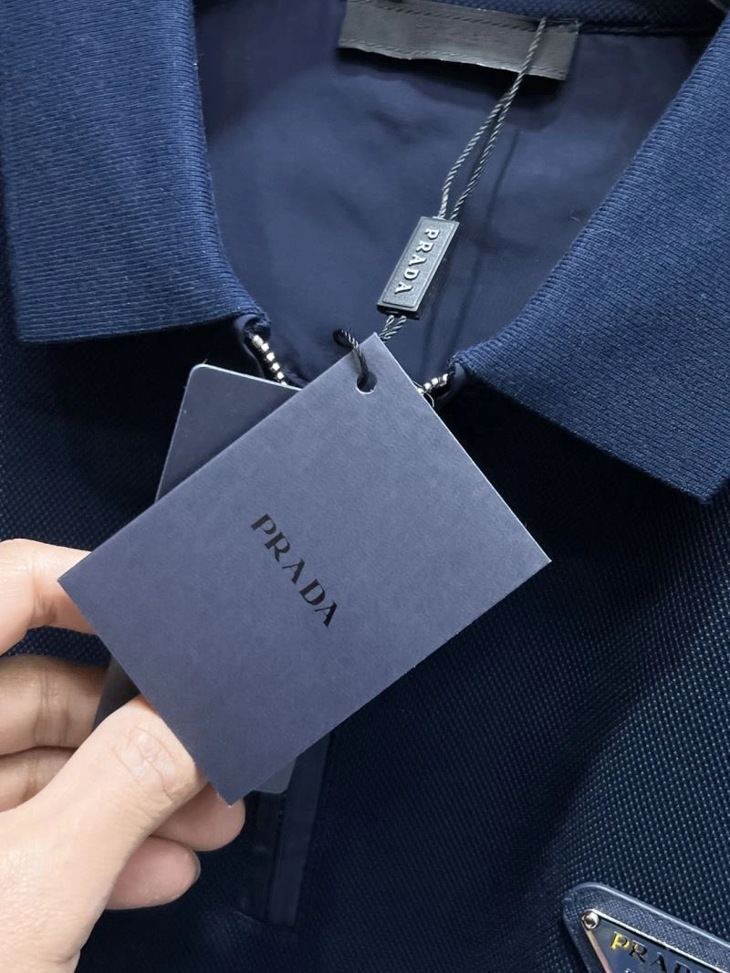 Premium Prada T-Shirts 169668