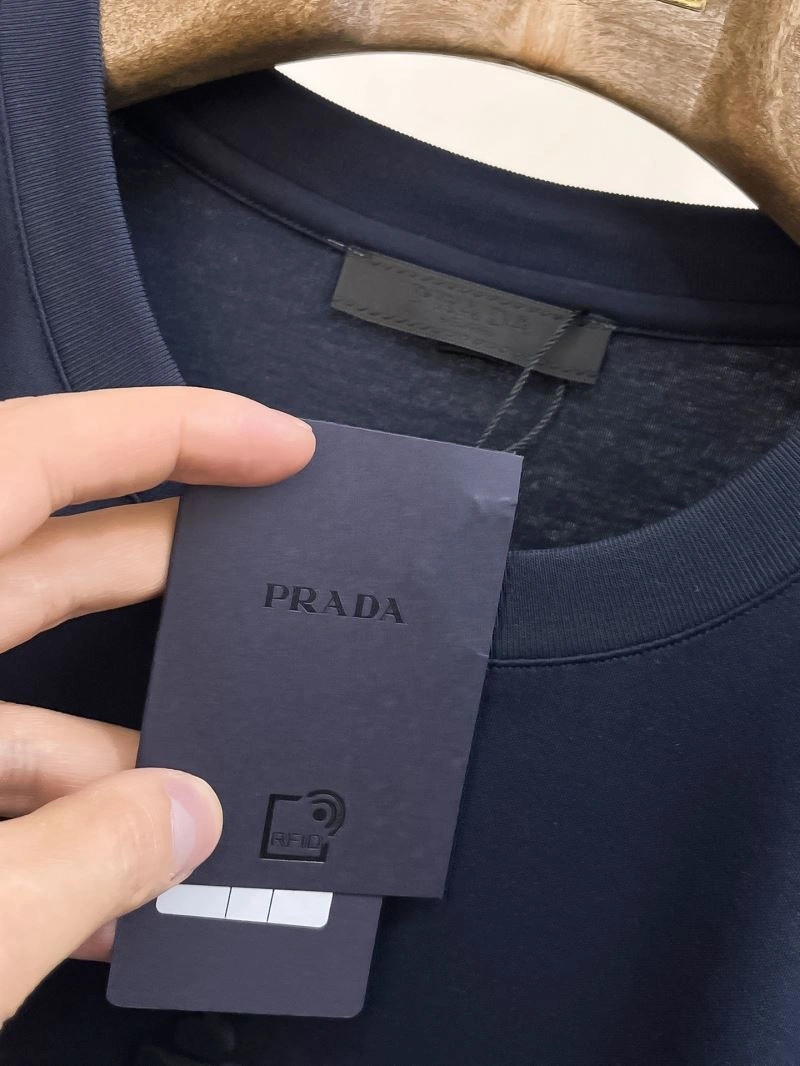 WaterResistant Prada T-Shirts 169674