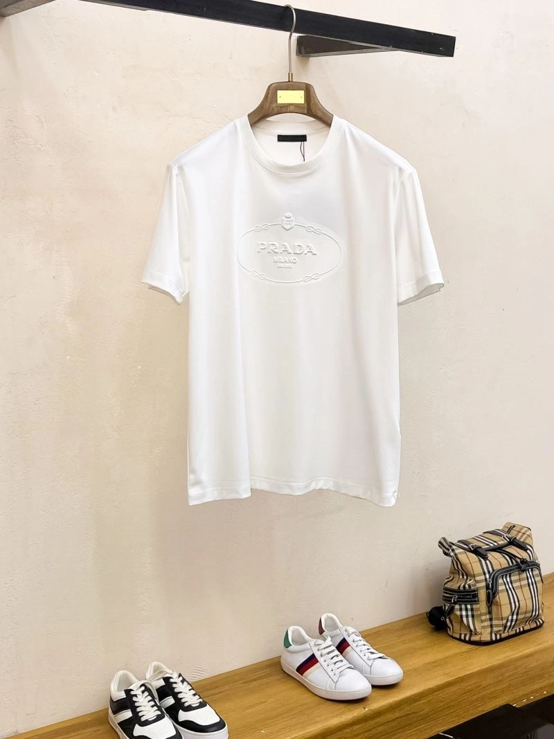 TimelessDesign Prada T-Shirts 169657