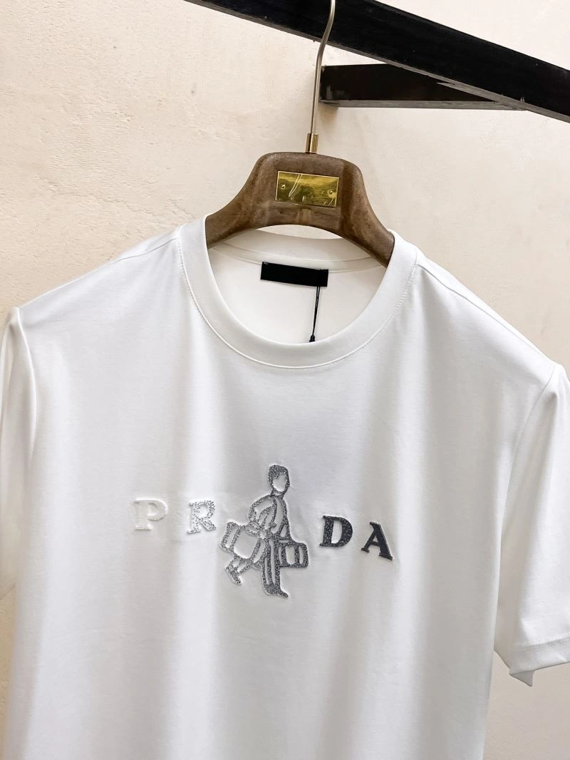 Prada T-Shirts Classic 169658