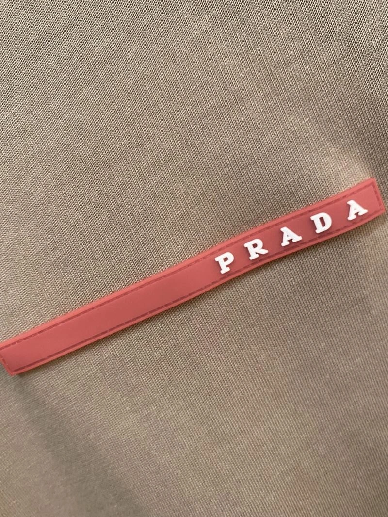 Snug Prada T-Shirts 169665