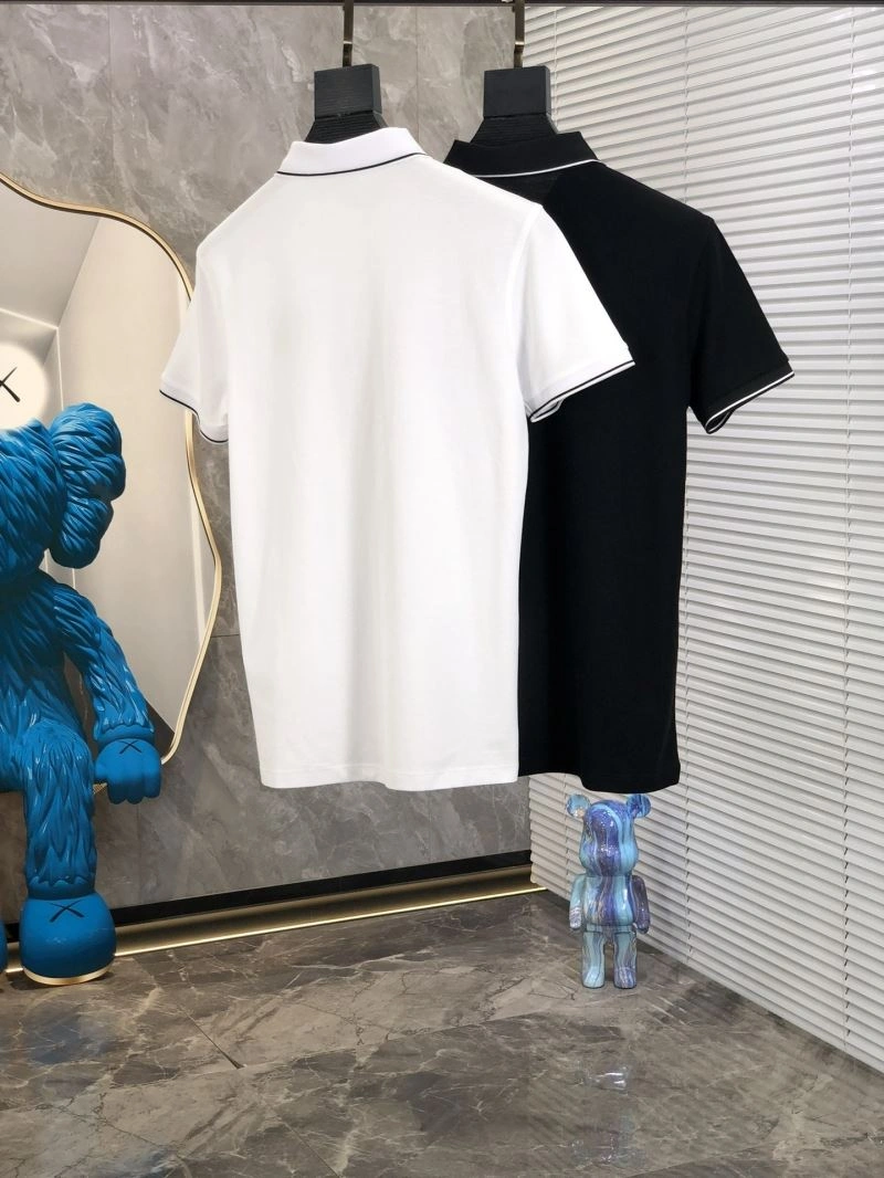 SmartChoice Prada T-Shirts 169650