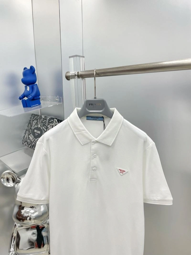Prada T-Shirts Neat 169646