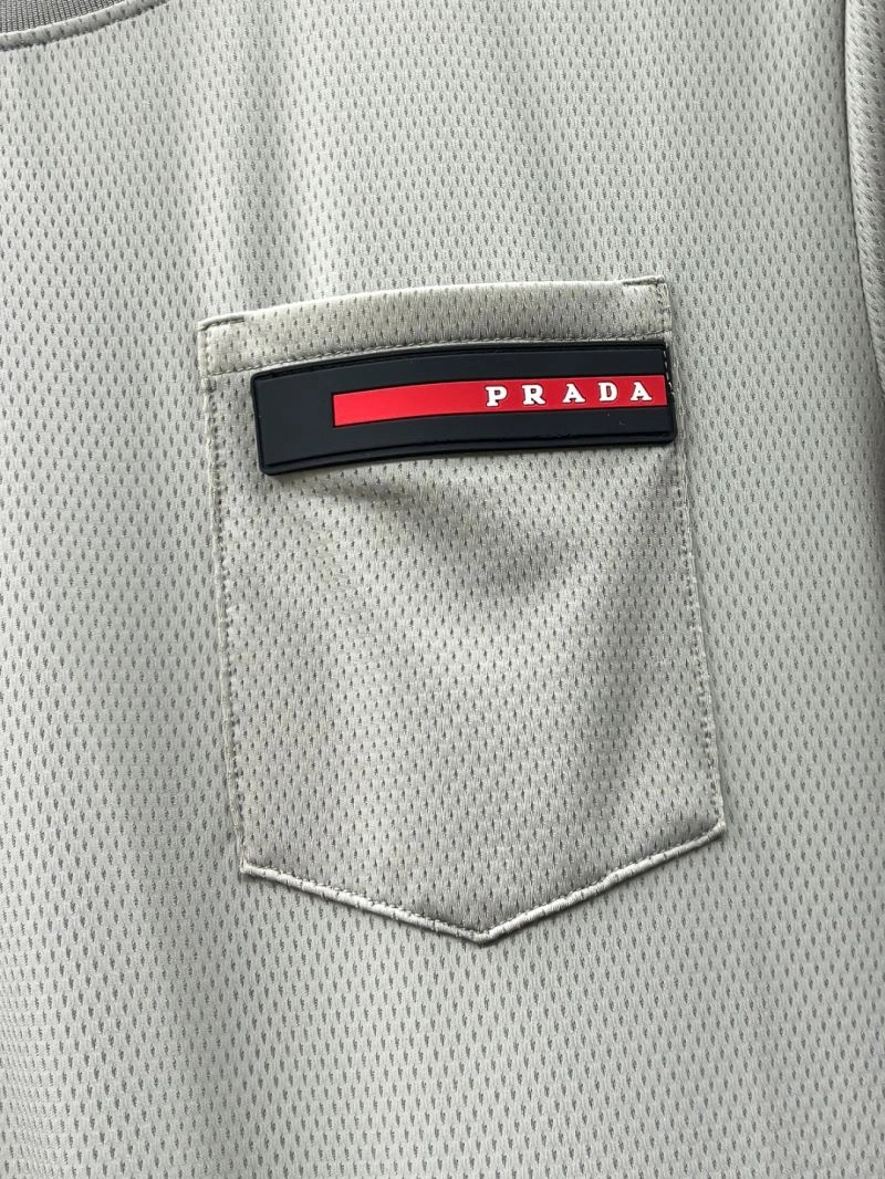 TravelReady Prada T-Shirts 169640