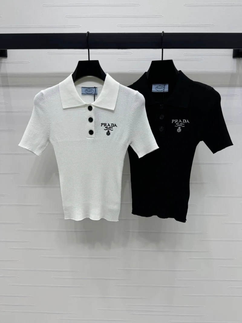 Vibrant Prada T-Shirts 166097