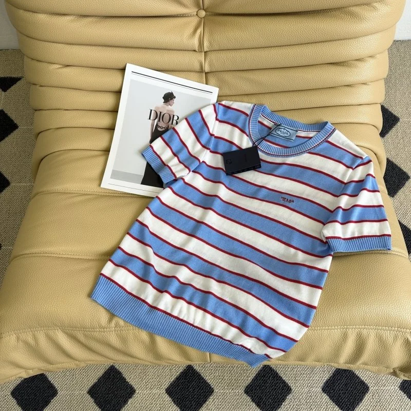 Vibrant Prada T-Shirts 166092