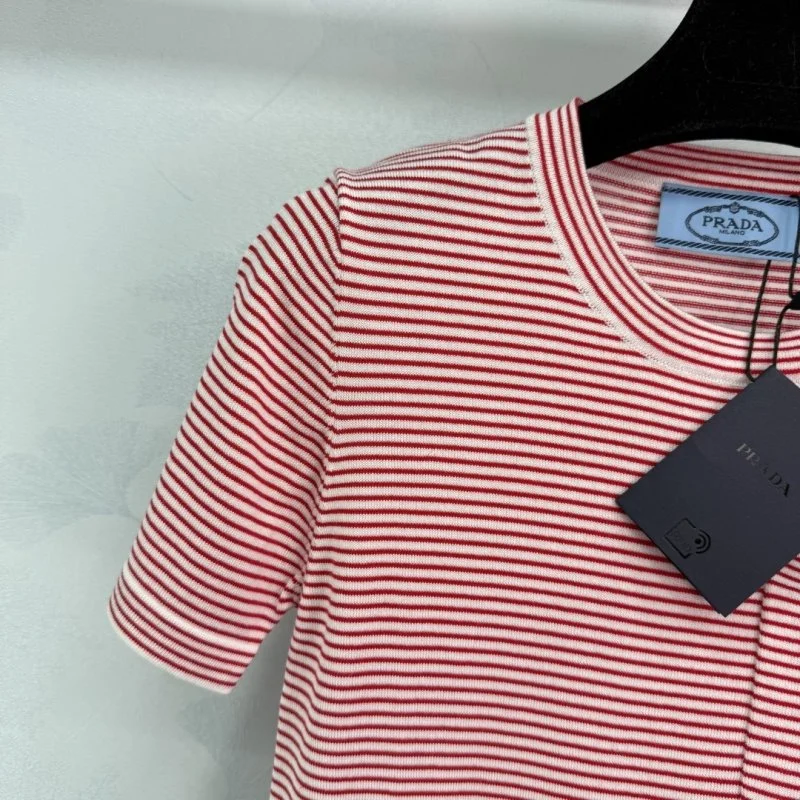 Breathable Prada T-Shirts 166091