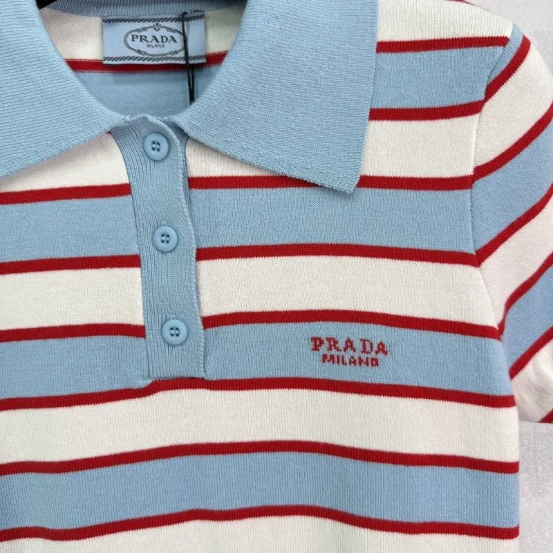 Prada T-Shirts Breathable 166086