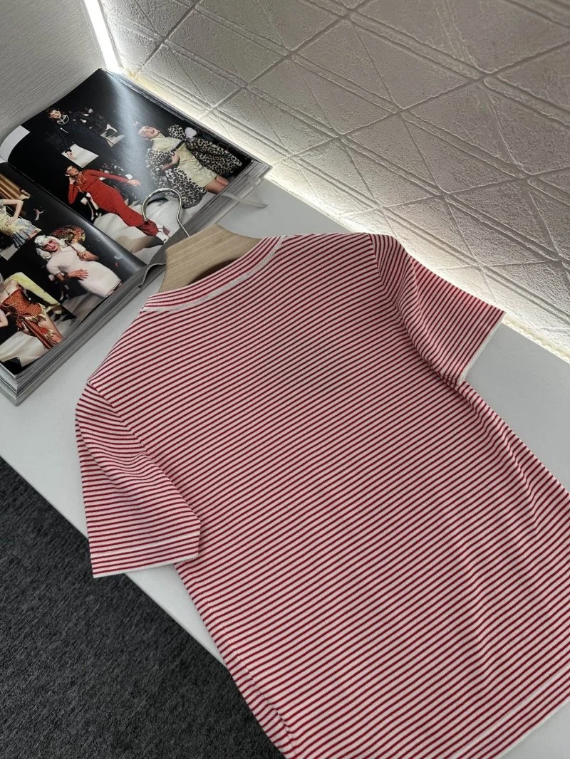 Unique Prada T-Shirts 166132