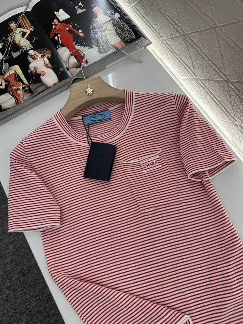 Unique Prada T-Shirts 166132